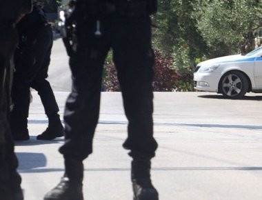 Δείτε τους «υπάλληλους» της ΔΕΗ που έκλεβαν ανυποψίαστους πολίτες (φωτό)